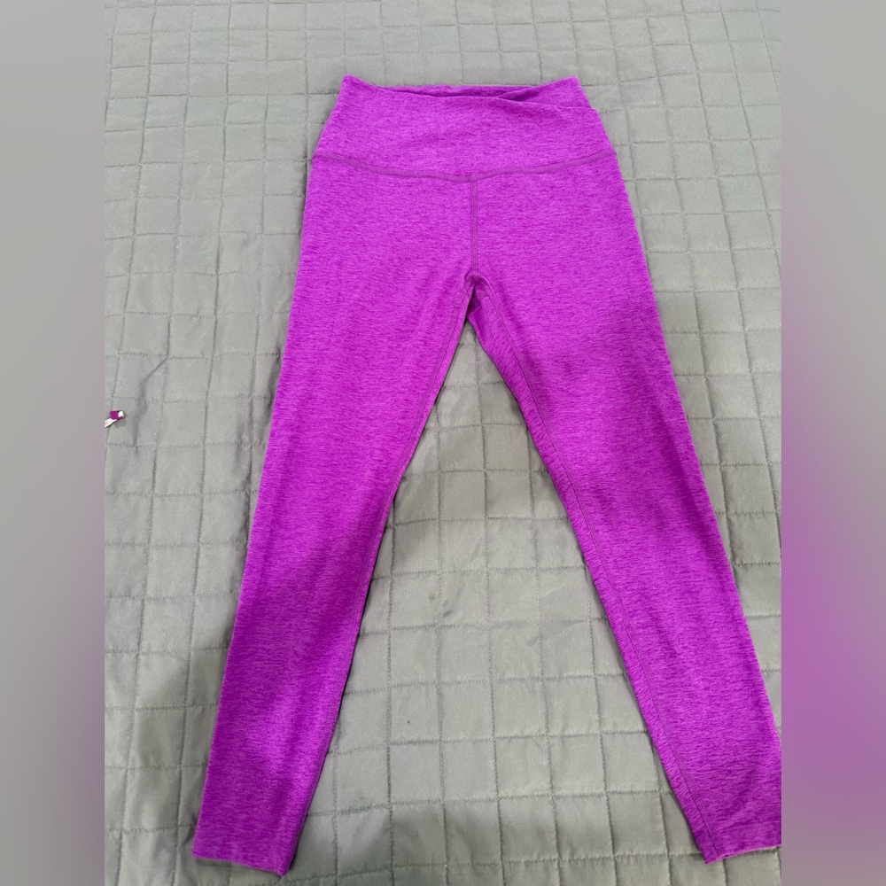 Beyond Yoga Radiant Purple Leggings